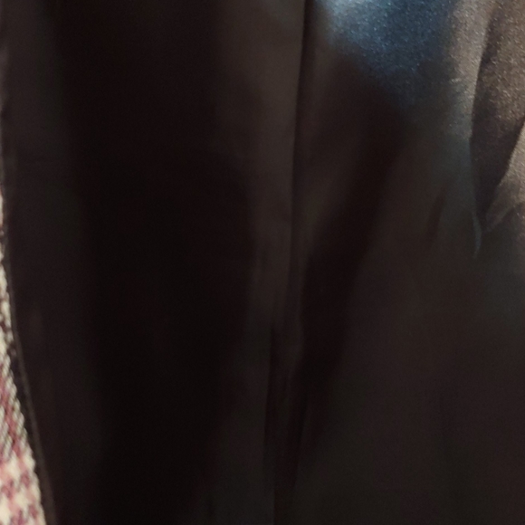 Ashro Jacket - Picture 6 of 7